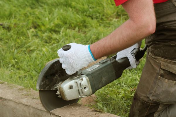 Cost of Concrete Curb Sawing in Hayden