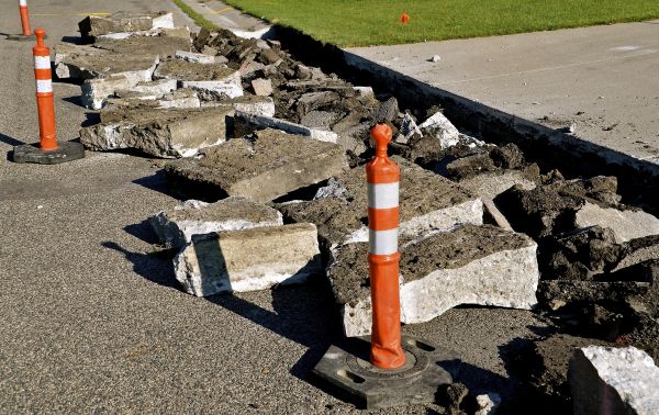 Cost of Concrete Curb Removal in Hayden